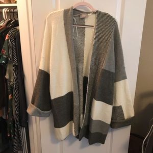 Oversized Cardigan